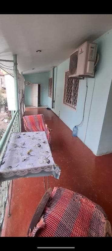 yellencek satilir: Salam, Qaracuxurda 104 saylı məktəbə və. Maşallah market yaxın 10 daş — 7