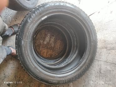 mini canqan: Goodyear EfficientGrip Performance təkər - Ölçü: 235/55 R19 - — 2