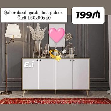 Ağ rəngdə, minimalist dizaynlı 4 qapılı komod/bufet. Təmiz xətləri və