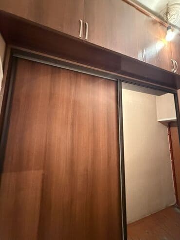 Divan və kreslo dəstləri: Kupe, 2 qapılı Düz dolab, Qarderob, paltar dolabı — 4