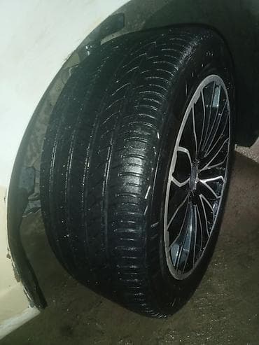kia ehtiyat hisseleri sumqayit: Disk təkər satılır. r17 245 45. 8bolt (universal) çox maşına gedir — 1