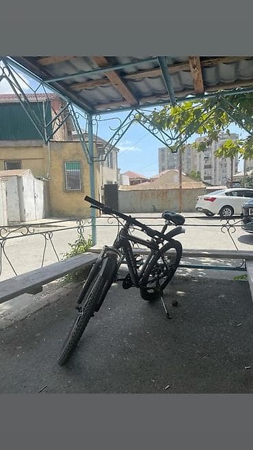 Velosiped – şəhər və yüngül off-road üçün Xüsusiyyətlər: - Çərçivə