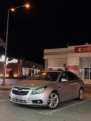 Chevrolet: Chevrolet Cruze: 1.4 л | 2011 г. 337800 км Седан — 1