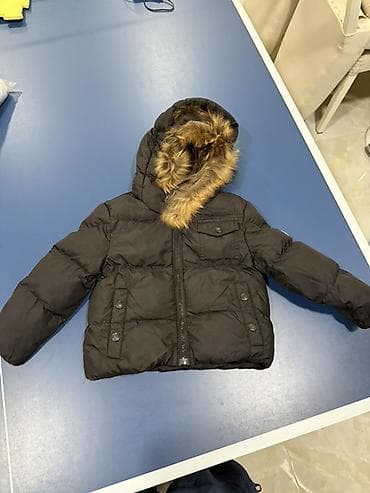 Uşaq üçün Moncler qış gödəkçəsi - Rəng: qara - Model: kapüşonlu — 1