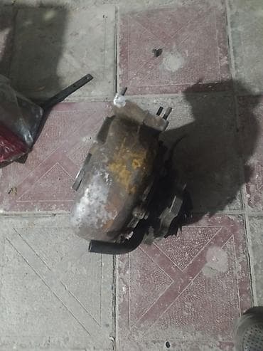 su 19 lt: Su nasosu üçün turbin hissəsi və nasos avadanlığı. Şəkillərdə iri — 2