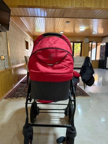 Araba-beşiklər: Klassik gəzinti arabası — 2