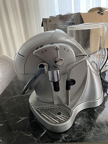 Qəhvə maşını Caffitaly, Borulu, Kapuçinator ilə