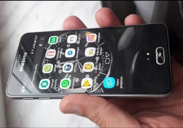 Samsung Galaxy A3 2016, 8 GB, rəng - Qara, İki sim kartlı