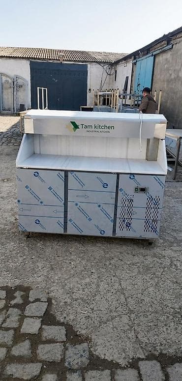 Dərin dondurucular: Sənaye mətbəxi üçün paslanmayan poladdan peşəkar soyuducu avadanlıqlar — 4