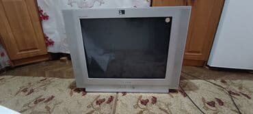 İşlənmiş Televizor Samsung 70" Ünvandan götürmə