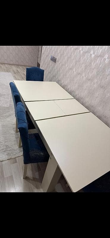 Qonaq otağı üçün, Açılan, Dördbucaq masa, 4 stul lalafo.az -da Qonaq otağı üçün, Açılan, Dördbucaq masa, 4 stul