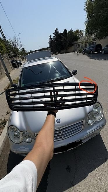 Oblisovkalar, barmaqlıqlar: Mercedes-Benz C-Class W203 — 1