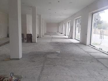 Kiralık geniş vitrinli kommersiya obyektı - Küçəyə baxan iri panorama