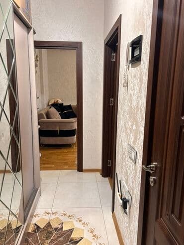 nefcilerde kiraye: Bileceri Kristal Abseronda 17/2 mertebesınde radnoy1 otaqlı menzil — 4