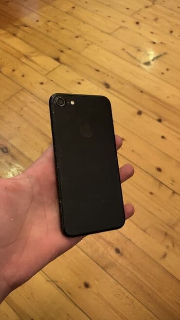 apple iphone 7: IPhone 7, Qara, Barmaq izi — 1