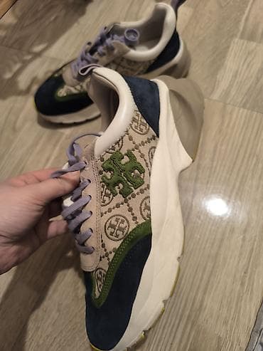 qaçış üçün qadın krosovkaları: Tory Burch qadın idman ayaqqabısı
- Orjinal — 3