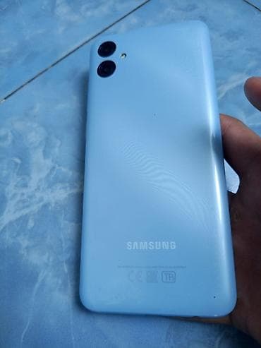 ddr 2 ram: Samsung Galaxy A04e, 64 GB, rəng - Göy — 1