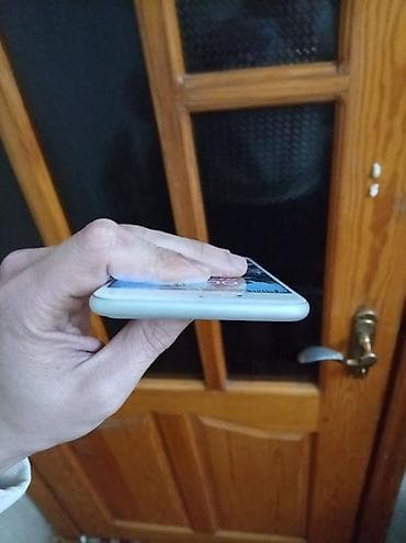 iphone ucuz qiymete: IPhone 7 Plus, 32 GB, Gümüşü, Barmaq izi — 3