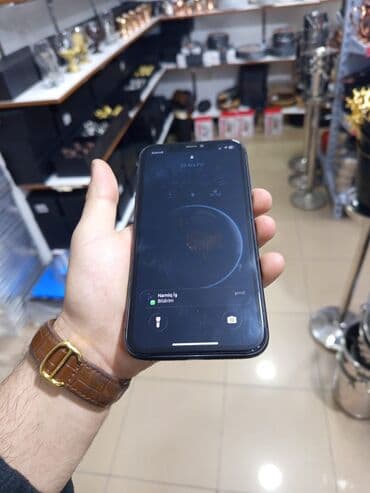 Apple iPhone: IPhone 11, 128 GB, Qara, Face ID — 3