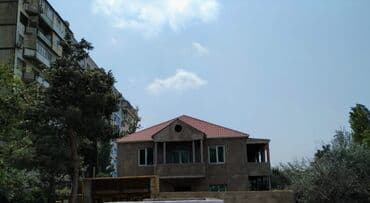 sumqayit 17 mkr: Əhmədli 4 otaqlı, 250 kv. m, Təmirsiz — 1