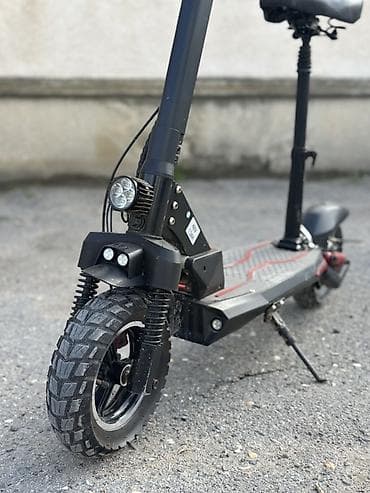 jet scooter: İşlənmiş Elektrik samokat 10", > 1000 Vt, > 45 km/s, Ünvandan götürmə — 2