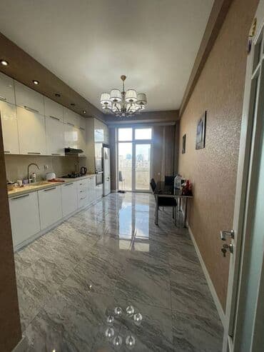 xoşbulaqda ev satılır: 3 otaqlı, Yeni tikili, m. Xətai, 140 kv. m — 7