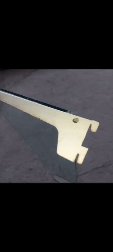 Стендовые витрины: Şüşə polka dəstəyi – mağaza/vitrin üçün - Material: qalın temperli — 3