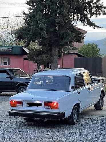 Продажа авто: Lada sedan – klassik model - Kuzov: 4 qapılı sedan, ağ rəng - Salon — 9