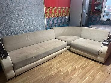Künc divan, Divan