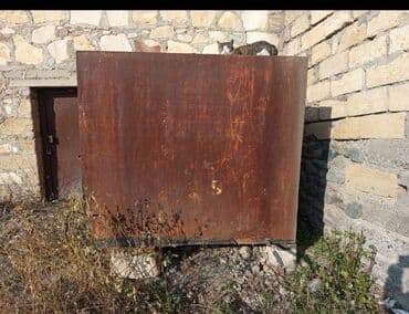 2.500 Iki ton yarimlik su ceni satilir Gence seheri cavadxan kucesi lalafo.az -da 2.500 Iki ton yarimlik su ceni satilir Gence seheri cavadxan kucesi