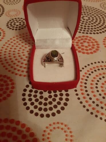 5 qaş üzüklər: Üzük — 1