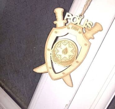 Əl işi taxta material. polis akssesuar maşın üçün