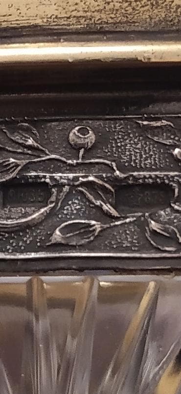 konfet: Kəsilmiş kristal qab – gümüş işləməli halqa və qızılı tutacaqlı - — 1