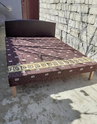 Kravat taza 
Hazırı var 
Çatdıtılma münasib qiymata