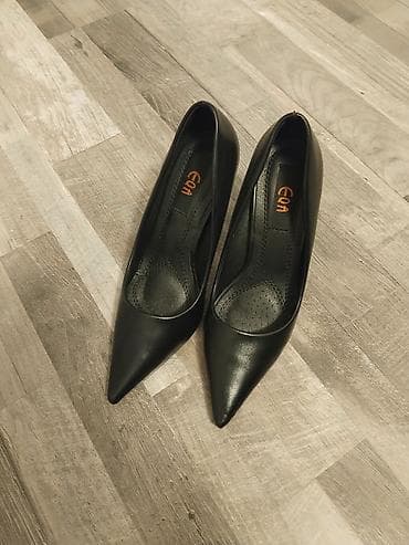 qara kapron: Qadın klassik tufliləri – qara, sivri burun - Brend: Gem (etiketdə — 1