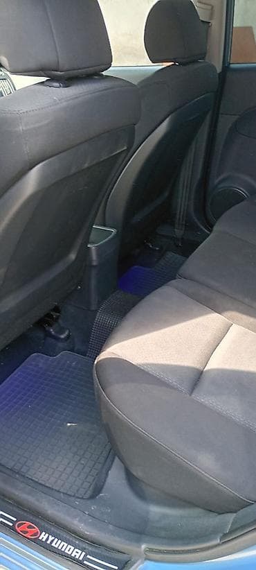 kia rio led stop: Hyundai i30: 1.4 l | 2007 il Hetçbek — 10