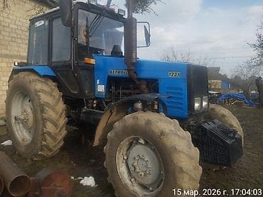 gence masin salonu: Traktor Belarus (MTZ) 1221, 2011 il, 140 at gücü, motor 6 l, İşlənmiş — 2