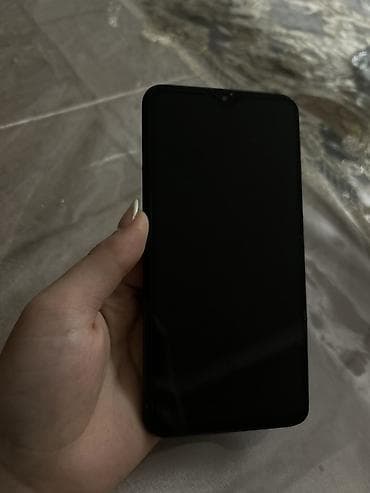 Samsung Galaxy A10, 32 ГБ, цвет - Голубой, Две SIM карты — 4