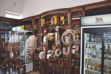 Sifarişlə mebel: Şərab evi mebeli — 1