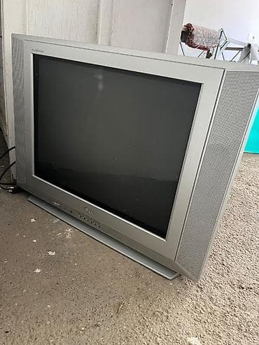 mini televizor: Lg kohne model televizor işleyir.real alıcıya endirim olunacaq.şamaxı — 2