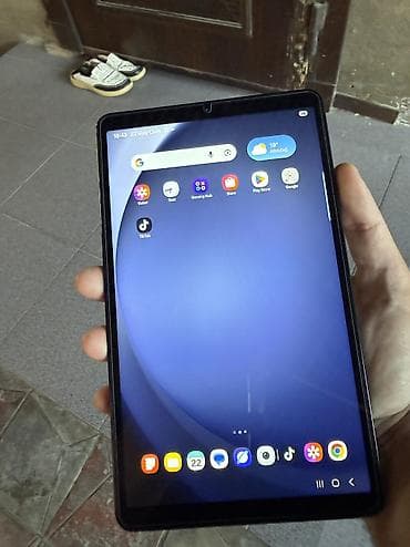samsung notebook: Salam 1 həfdədir alınıb təp təzədir heç bir problemi yoxdur qadın — 7