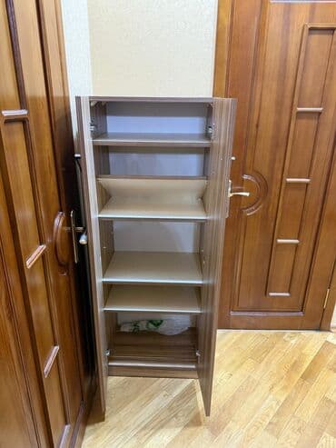 галошница в прихожую: Распашной, 1 дверь Прямой шкаф, Обувница — 1