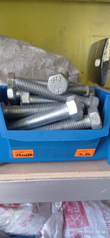 Mazda: Metiz və bərkidici məhsulların geniş seçimi Təklif: - Boltlar — 10