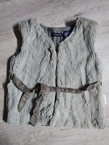 batinka modelleri: Calvin Klein Jeans uşaq jileti - Model: süni tüklü jilet, kəmərli - — 1