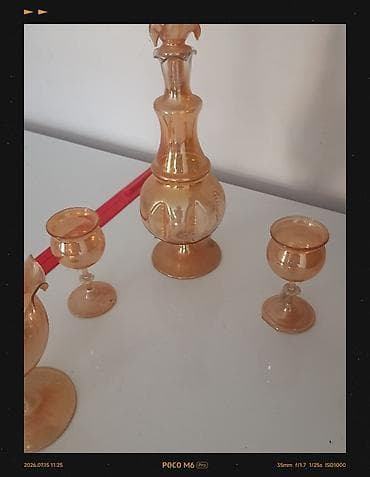 sufre: Farfor dekorunu qablar - Rəng: bal-mis tonlarında parlaq, metallik — 3