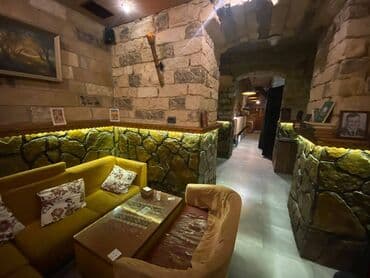 офисы в бизнес центре аренда: 28 may metrosunun yaxınlığında yol kənarı, olan,186 kv obyekt kafe pab — 9