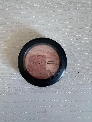 eclat mon: MAC təkli göz kölgəsi - Brend: MAC - Format: təkli preslənmiş göz — 1