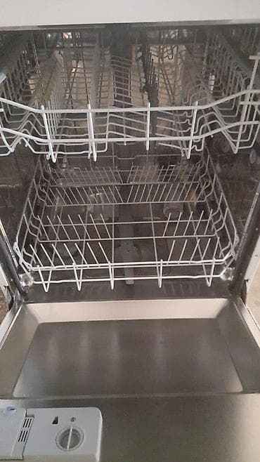 sharp kondisionerleri: Qabyuyan maşın Sharp, Tam qabaritli (60 sm.), Ayrıca dayanan — 5