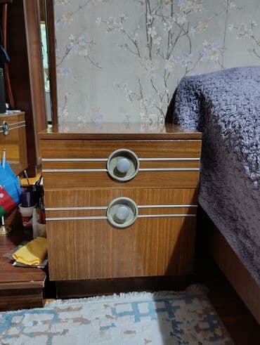 Masalar və oturacaqlar: İkinəfərlik çarpayı, Dolab, Rusiya, İşlənmiş — 4