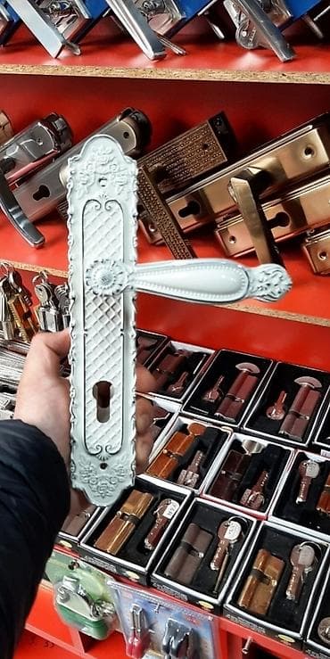 qaplar ev: Qapi zamoklari istenilen çeşidler mövcuddur bareller petleler — 6